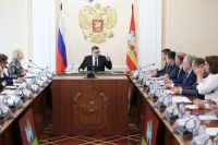 Губернатор Челябинской области провёл совещание с представителями профсоюзов региона