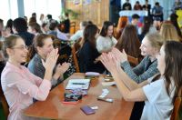 Старшеклассники Челябинской области могут вернуться за парты в мае