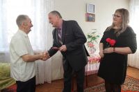 Усть-катавским ветеранам вручили первые медали к 75-летию Победы