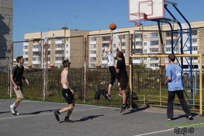 В Усть-Катаве прошёл мини-турнир по стритболу