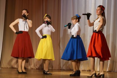 В Усть-Катаве прошёл конкурс эстрадной песни «Радуга звёзд»