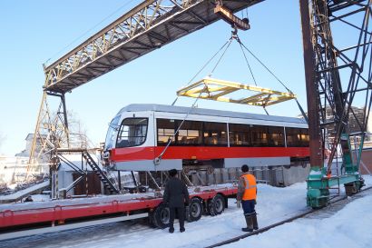 На УКВЗ продолжается отгрузка трамваев в Магнитогорск