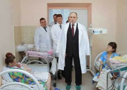 Борис Дубровский проверил работу областного перинатального центра