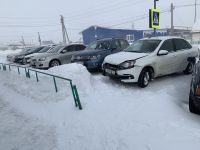 Попавшим в пургу водителям и их пассажирам оказывается помощь