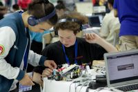Юные робототехники съехались Челябинск на финал ХХ Российской робототехнической олимпиады 