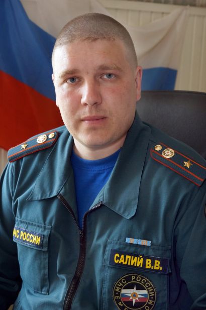 Фото пожарного из Усть-Катава теперь на Доске почёта