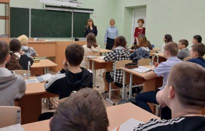 Сотрудники полиции Усть-Катава просвещают подростков