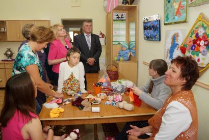 Усть-Катав посетила министр социальных отношений области Татьяна Никитина