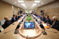 Алексей Текслер принял участие в заседании комитета Госдумы по экономической политике