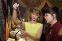 В музее Усть-Катава открылись сразу две выставки для женщин
