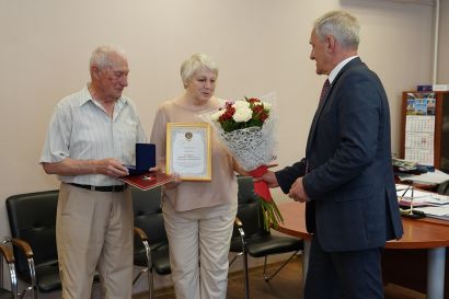 Усть-катавская семья награждена медалью «За любовь и верность»