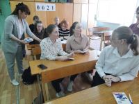 В Усть-Катаве у молодёжи формируют интерес к избирательному процессу