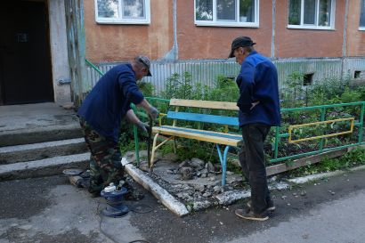 В Усть-Катаве начались работы по благоустройству дворов