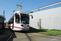«Умный» трамвай производства УКВЗ вышел на маршрут в Краснодаре
