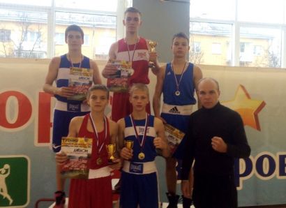 Боксёры Усть-Катава успешно выступили на всероссийском турнире