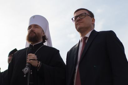 Алексей Текслер совместно с митрополитом Григорием посетили площадку строящегося кафедрального собора