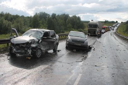 На трассе М 5 в районе Усть-Катава произошло крупное ДТП