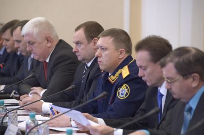 Дубровский обсудил реализацию плана противодействия коррупции