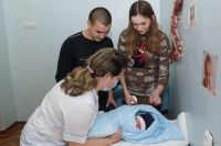 Дети, которые родятся в Челябинской области в 2019 году, получат подарки