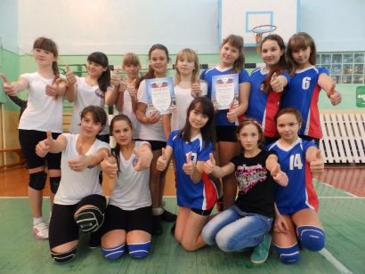 В Усть-Катаве прошли массовые соревнования по волейболу