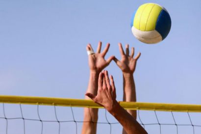 В Усть-Катаве состоялся турнир по пляжному волейболу среди мужских команд