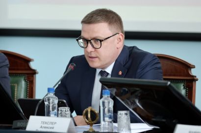 Алексей Текслер поручил главам муниципалитетов к декабрю закончить все работы по госконтрактам