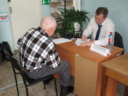 Усть-Катав посетил областной омбудсмен