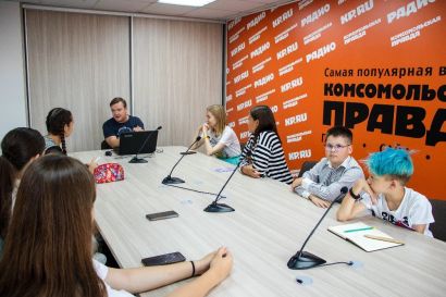 С 1 сентября на радио «Комсомольская правда» начнёт выходить программа «Голос первых»