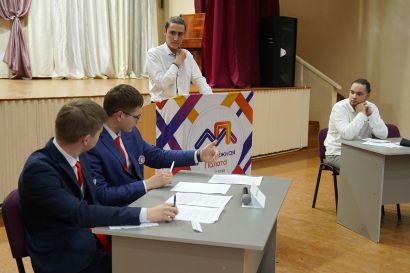 В Усть-Катаве состоялся финал Парламентских дебатов среди старшеклассников 
