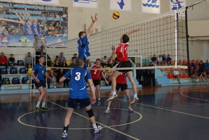 Волейболисты Усть-Катава не смогли выиграть домашний турнир