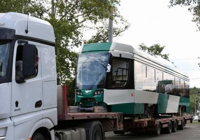 Усть-Катавский вагоностроительный завод отправил третий вагон в столицу Южного Урала 