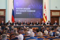 Губернатор Алексей Текслер провёл совещание с членами правительства и главами муниципалитетов