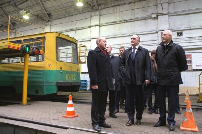 Губернатор поддержал развитие электротранспорта в Магнитогорске