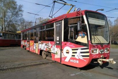 Усть-катавский трамвай внёс победную ноту в праздничный Челябинск