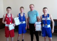 Боксёры Усть-Катава вернулись из Миасса с медалями 