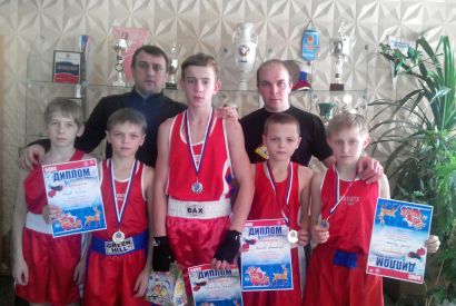 Боксёры Усть-Катава успешно выступили на областном турнире