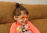 «Усть-Катавская неделя» призывает помочь 4-летней Кире встать на ножки