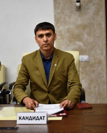 Андрей Аюпов выдвинул свою кандидатуру на должность губернатора 