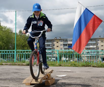 В Усть-Катаве прошли соревнования юных велосипедистов