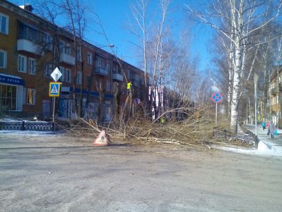 Житель Усть-Катава взялся привести в порядок центральную улицу