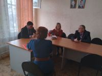 Депутат ЗСО провёл в Усть-Катаве приём граждан
