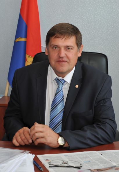 Главе Усть-Катавского городского округа Эдуарду Алферову большая часть жителей округа доверяют
