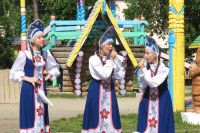 Солнце, дождь и Пушкин - в четверг город-юбиляр примерял театральные одежды