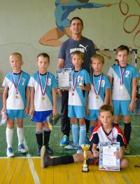 В Усть-Катаве самые маленькие футболисты выявили сильнейших