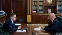 Алексей Текслер и Сергей Обертас обсудили подготовку к голосованию по поправкам в Конституцию