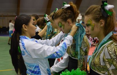 Черлидеры Усть-Катава успешно выступили на турнире в Астане
