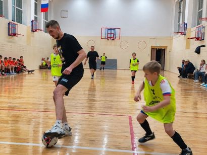 Школа № 1 отметила День отца весело и по-спортивному!