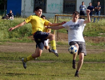 Открытый чемпионат Усть-Катава по мини-футболу вышел на финишную прямую