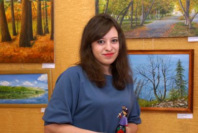 В музее Усть-Катава работает выставка картин К. Юдинцевой