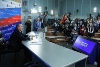 Губернатор Борис Дубровский ответил на вопросы журналистов